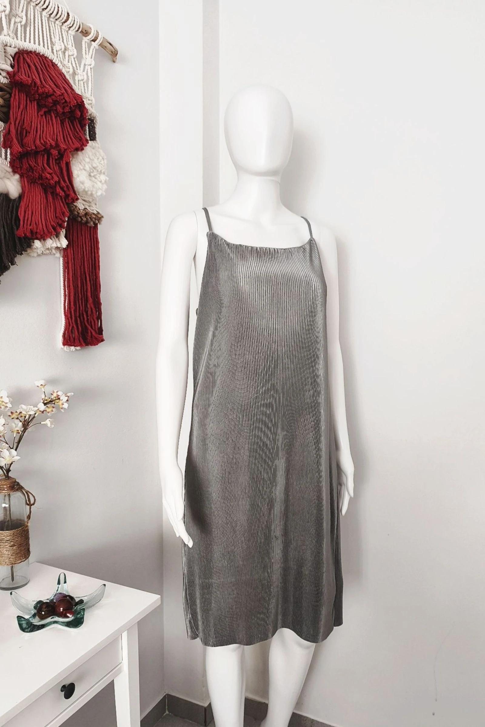 Vestido midi plisado Azul Turquesa by ONLY T.L